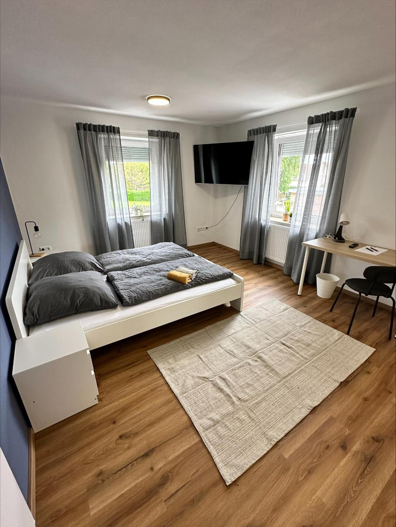 Appartement Doppelzimmer 1 - Neu Renoviert à Dinkelsbühl Extérieur photo